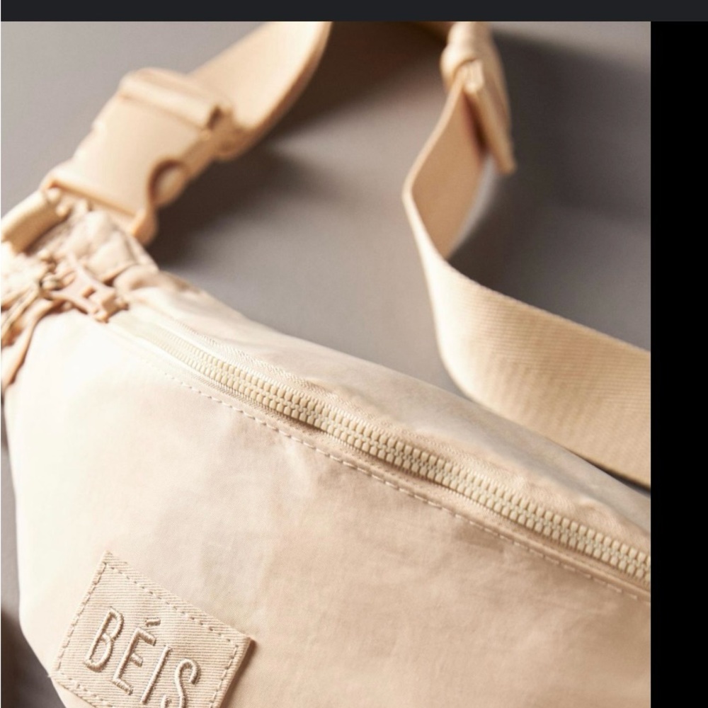 BÉIS Beige Belt Bag